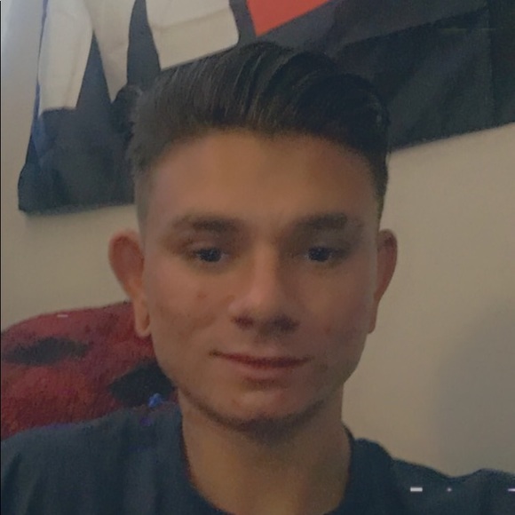 Meet your Posher, Robert - Picture 3 of 3